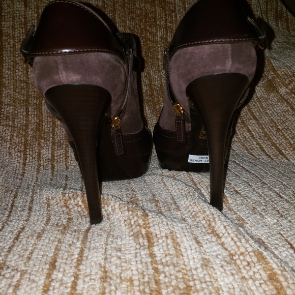 Gucci Brown Booties - Picture 5 of 6